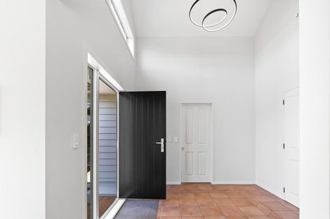 Photo of property in 16 Waru Nui Court, Orewa, 0931