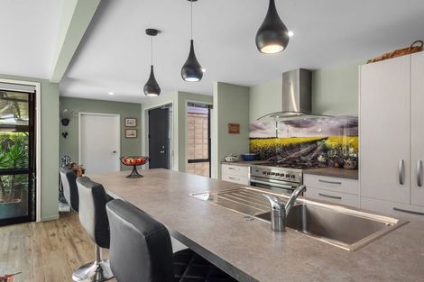 Photo of property in 24 Tawhai Place, Parahaki, Whangarei, 0112