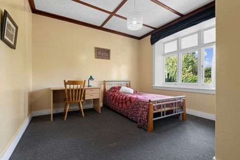 Photo of property in 17 Milverton Avenue, Hokowhitu, Palmerston North, 4410