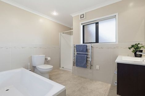 Photo of property in 64 Sereno Vista, Bellevue, Tauranga, 3110