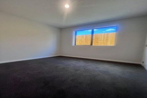 Photo of property in 23 Matuku Place, Paraparaumu Beach, Paraparaumu, 5032