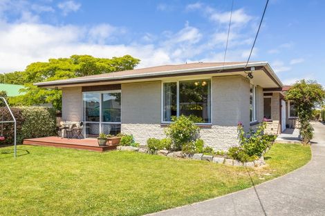 Photo of property in 13 Bicknor Street, Templeton, Christchurch, 8042