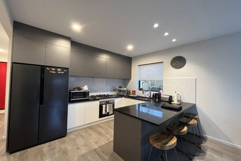 Photo of property in 4 Minhas Road, Papakura, 2110