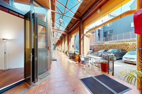 Photo of property in Courtenay Mews Apartments, 11/14 Alpha Street, Te Aro, Wellington, 6011