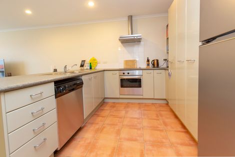 Photo of property in 340 Gulf Harbour Drive, Gulf Harbour, Whangaparaoa, 0930
