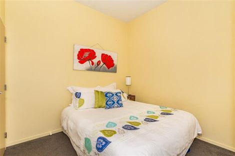 Photo of property in Metro Apartments, 220u8 Thorndon Quay, Pipitea, Wellington, 6011