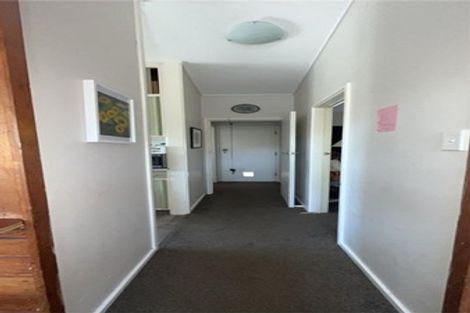 Photo of property in 29 Maple Grove, Kingston, Wellington, 6021