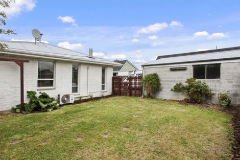 Photo of property in 59 Winters Road, Redwood, Christchurch, 8051