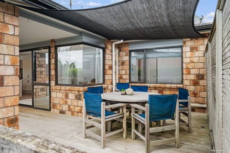 Photo of property in 160a Kitchener Road, Pukekohe, 2120