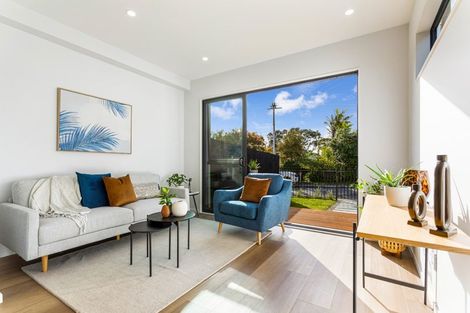 Photo of property in 6/12 Fraser Road, Narrow Neck, Auckland, 0624