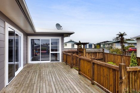 Photo of property in 30 Oberon Street, Stratford, 4332