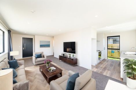 Photo of property in 2/68a Hedges Street, Sanson, 4817