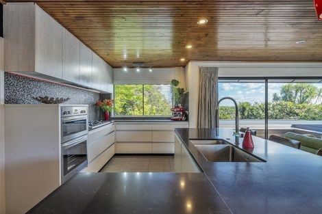 Photo of property in 338 Point View Drive, Shamrock Park, Auckland, 2016