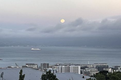 Photo of property in 29 Tanera Crescent, Brooklyn, Wellington, 6021