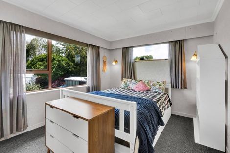 Photo of property in 1 Tainui Terrace, Inglewood, 4330