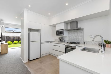 Photo of property in 42 Pennant Street, Long Bay, Auckland, 0630