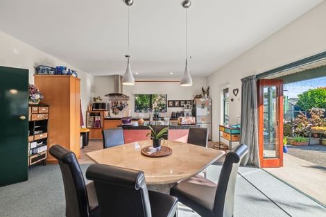 Photo of property in 1 Strachan Way, Highbury, Palmerston North, 4412