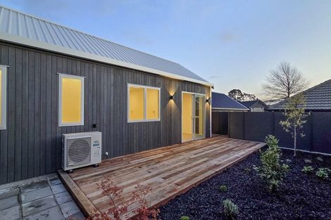Photo of property in 2/11 Tamihana Avenue, Fairfield, Hamilton, 3214