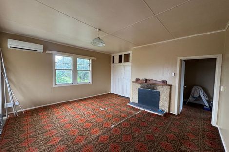 Photo of property in 3 Taupata Street, Castlecliff, Whanganui, 4501