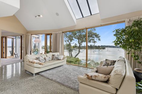 Photo of property in 15 Rahui Road, Greenhithe, Auckland, 0632
