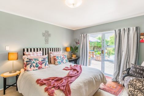 Photo of property in 16 Manly Garden, Paraparaumu Beach, Paraparaumu, 5032