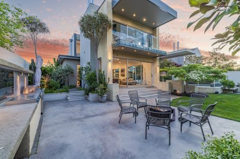 Photo of property in 45 Waiwetu Street, Fendalton, Christchurch, 8052