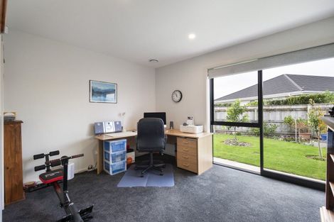 Photo of property in 45 Pharazyn Street, Feilding, 4702