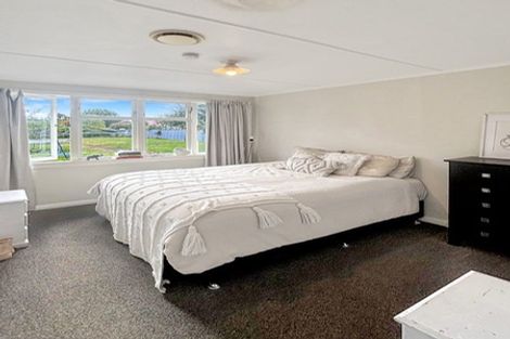 Photo of property in 43 Tennyson Street, Dannevirke, 4930