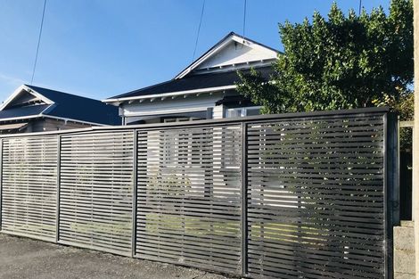 Photo of property in 17 Trafalgar Street, Saint Kilda, Dunedin, 9012