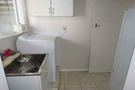 Photo of property in 115 Russell Street, Westport, 7825