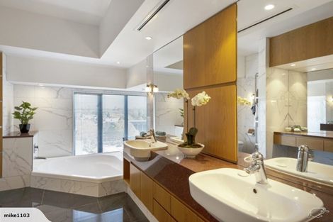 Photo of property in Gloucester Towers, 28/28 Gloucester Street, Christchurch Central, Christchurch, 8013