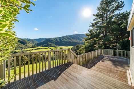 Photo of property in 1368 Akatarawa Road, Akatarawa Valley, Upper Hutt, 5372