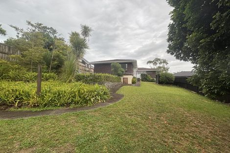 Photo of property in 14 Mark Edward Drive, Half Moon Bay, Auckland, 2012