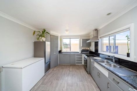 Photo of property in 43 Grey Street, Normanby, Hawera, 4614