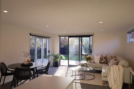 Photo of property in 22 Redwood Grove, Hokowhitu, Palmerston North, 4410