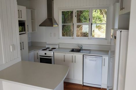 Photo of property in 57-59 Seaview Road, Paremata, Porirua, 5024