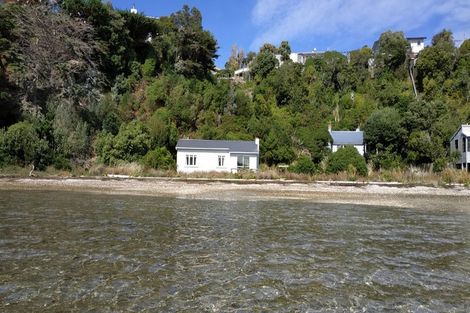 Photo of property in 57-59 Seaview Road, Paremata, Porirua, 5024