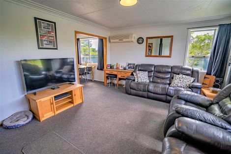 Photo of property in 100 Scott Street, Strathern, Invercargill, 9812