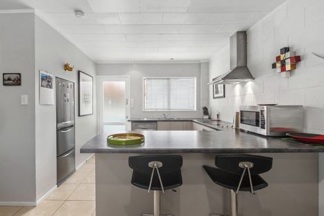 Photo of property in 41 Tawa Street, Mount Maunganui, 3116