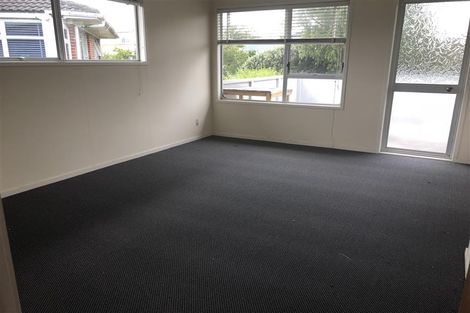 Photo of property in 49 Sherwood Avenue, Te Atatu South, Auckland, 0610