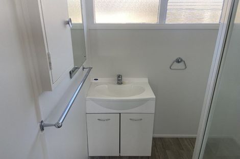 Photo of property in 403 Hobsonville Road, Hobsonville, Auckland, 0618