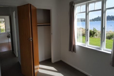 Photo of property in 57-59 Seaview Road, Paremata, Porirua, 5024