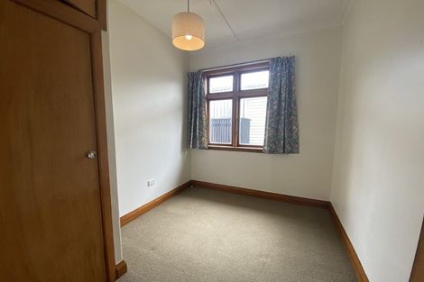 Photo of property in 64 Freyberg Street, Lyall Bay, Wellington, 6022