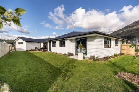 Photo of property in 105 Stalker Road, Lower Shotover, Queenstown, 9304