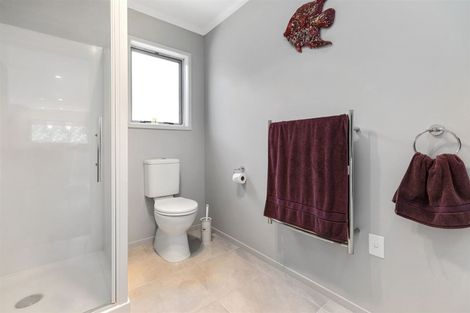 Photo of property in 10 Kenana Road, Te Puke, 3186