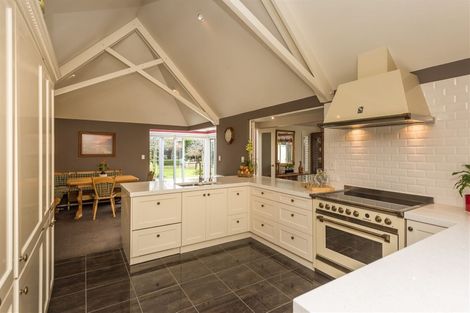 Photo of property in 9 Grangewood Lane, Burnside, Christchurch, 8053