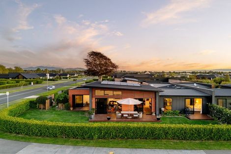 Photo of property in 2a Baxter Michael Crescent, Cambridge, 3434