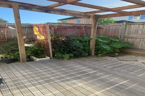 Photo of property in 21 Laquinta Place, Flat Bush, Auckland, 2019