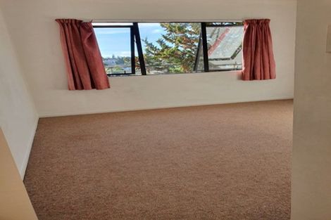 Photo of property in 76 Gallony Avenue, Massey, Auckland, 0614