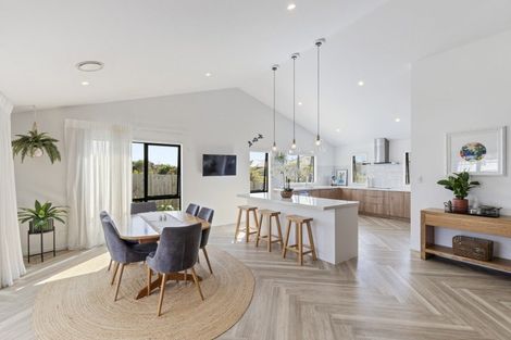 Photo of property in 39 Aratapu Street, Waitara, 4320